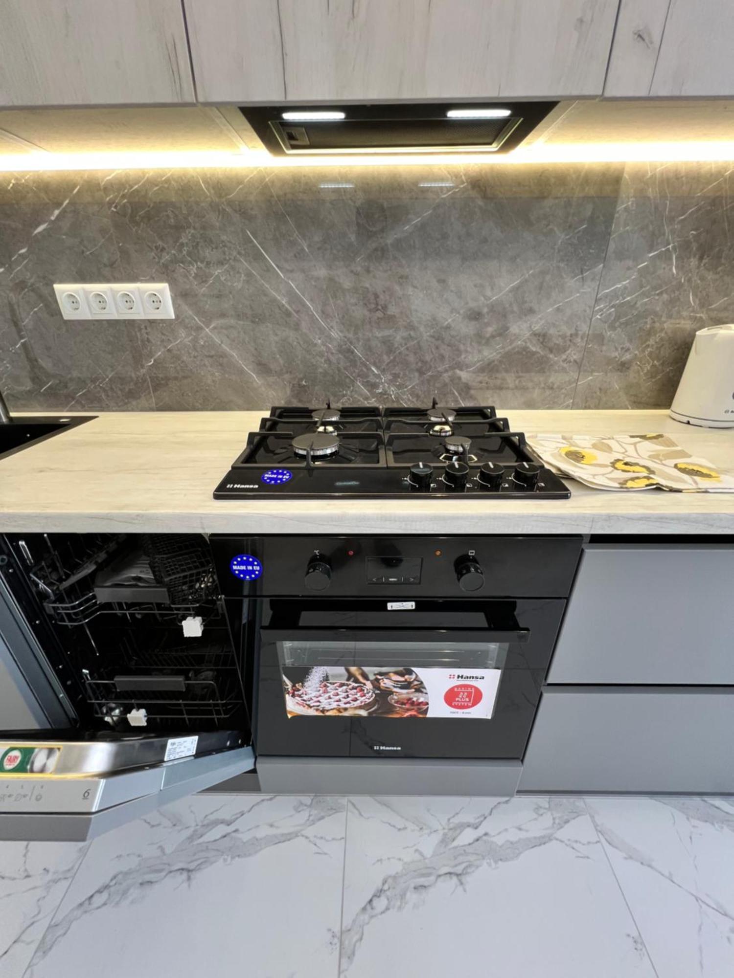 Apartment Gold Vysochana18